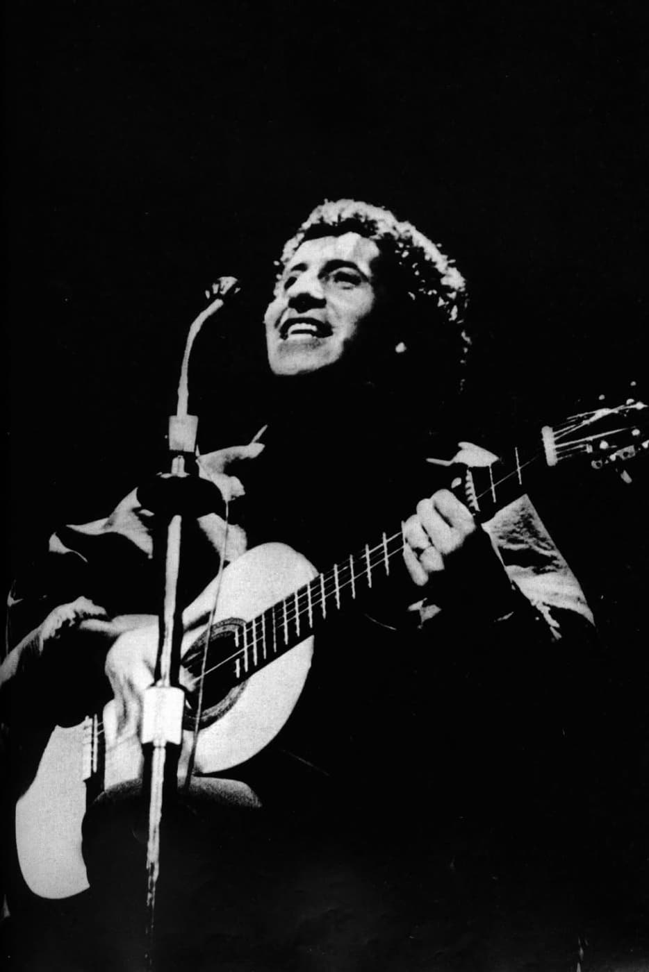 Diseño Víctor Jara